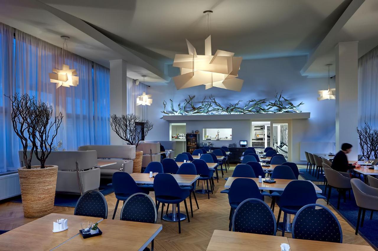 Wellness Hotel Orlik Kozarovice Exterior photo