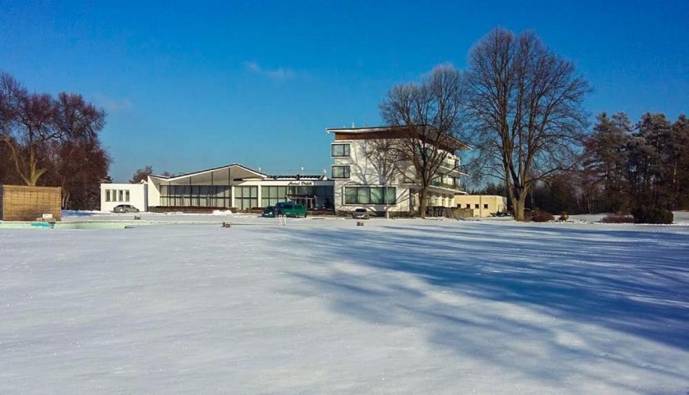 Wellness Hotel Orlik Kozarovice Exterior photo